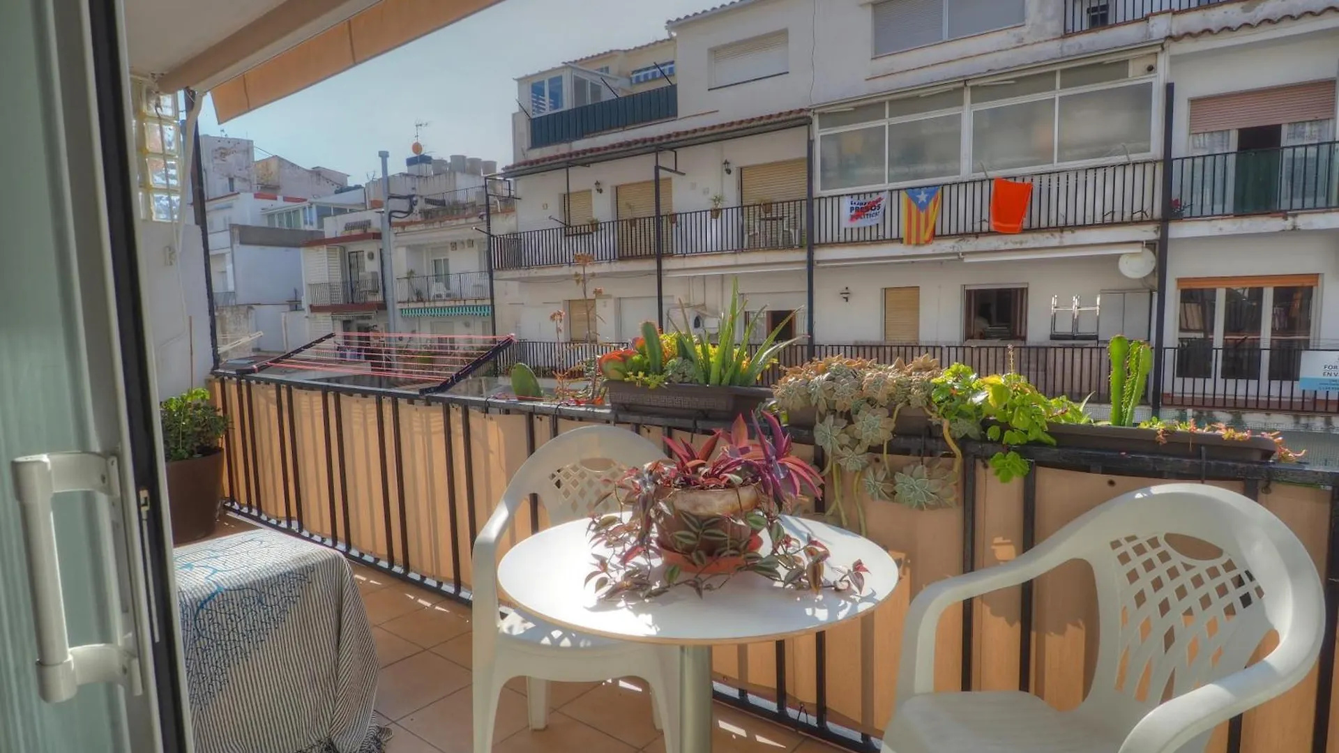 Orquidea Apartment By Hello Homes Sitges